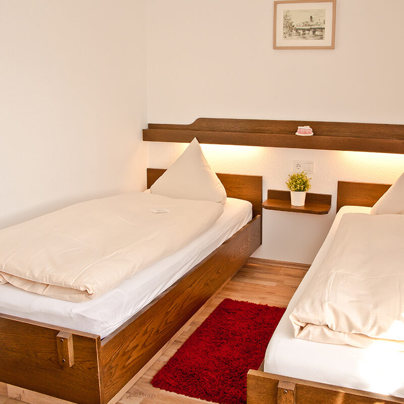 Dorfschmiede Höchenschwand - Zimmer getrenntes Doppelbett